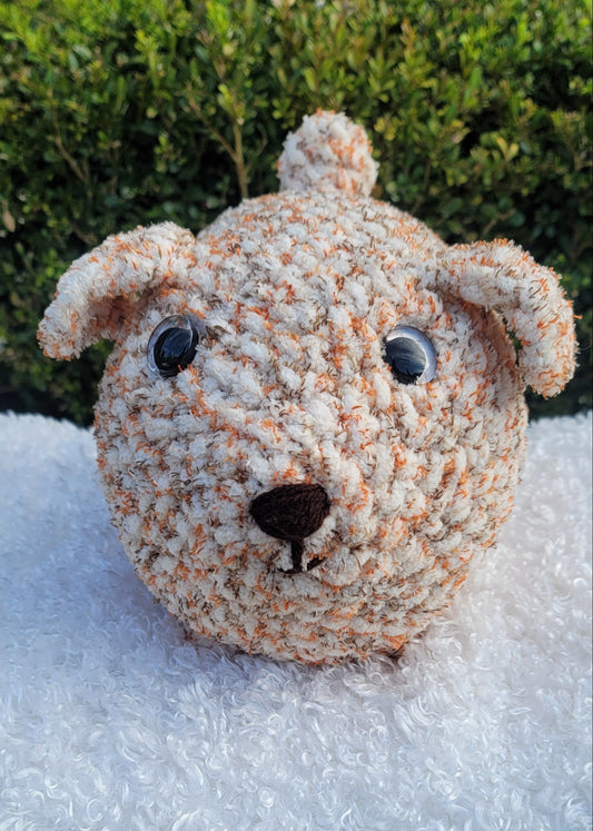 Cachorro de remolino de canela: un peluche suave y tierno de crochet