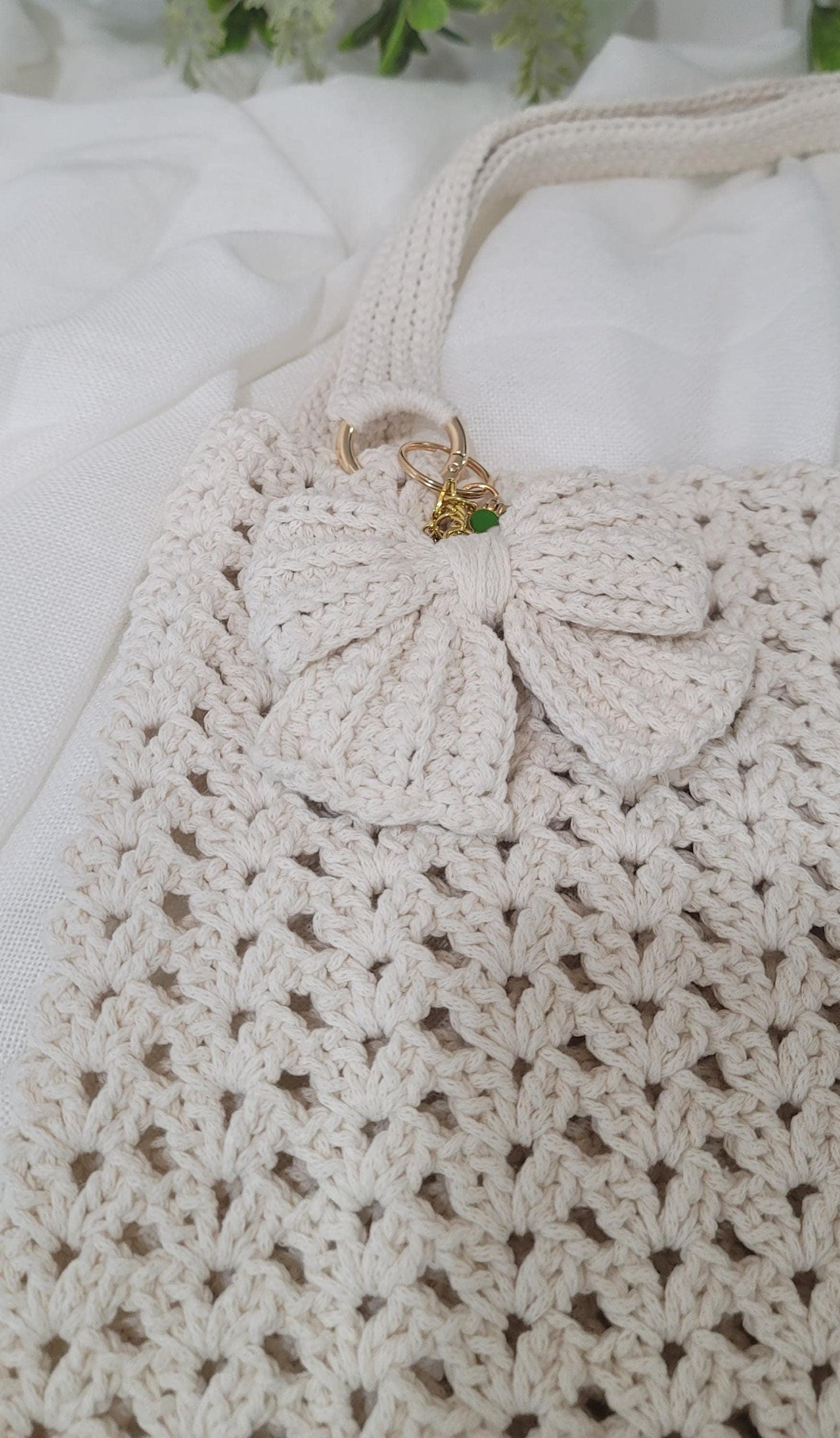 Handmade Crochet Beige Tote Bag: Lightweight Cotton Shoulder Bag