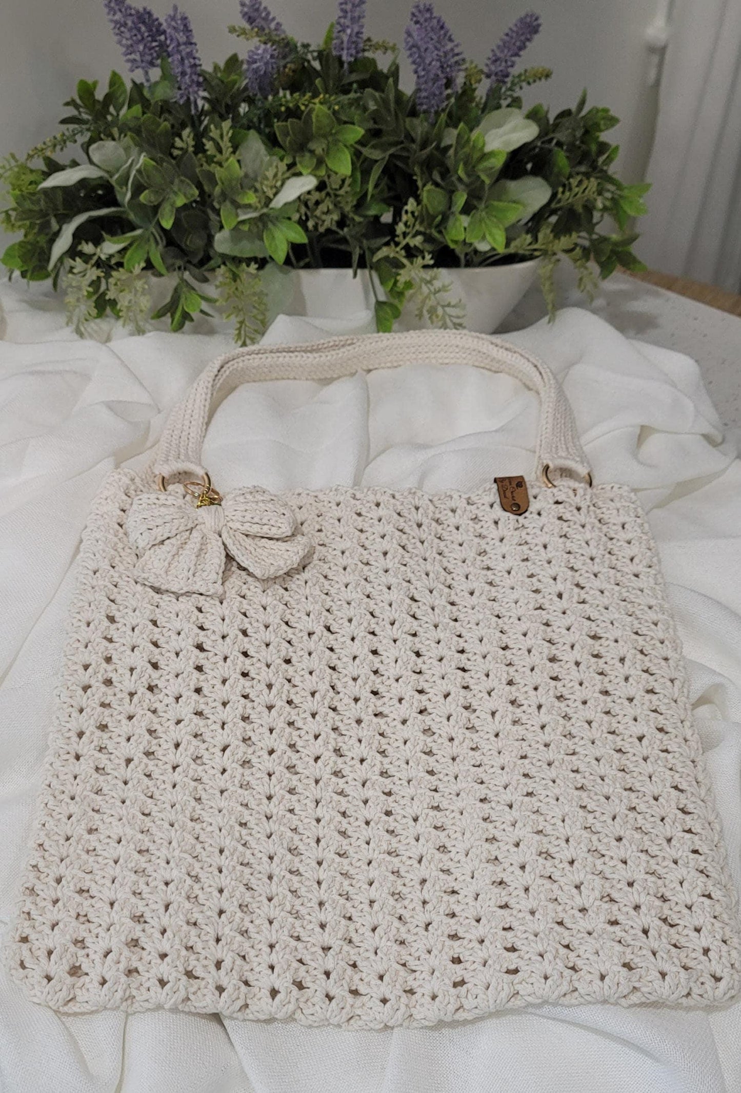 Handmade Crochet Beige Tote Bag: Lightweight Cotton Shoulder Bag