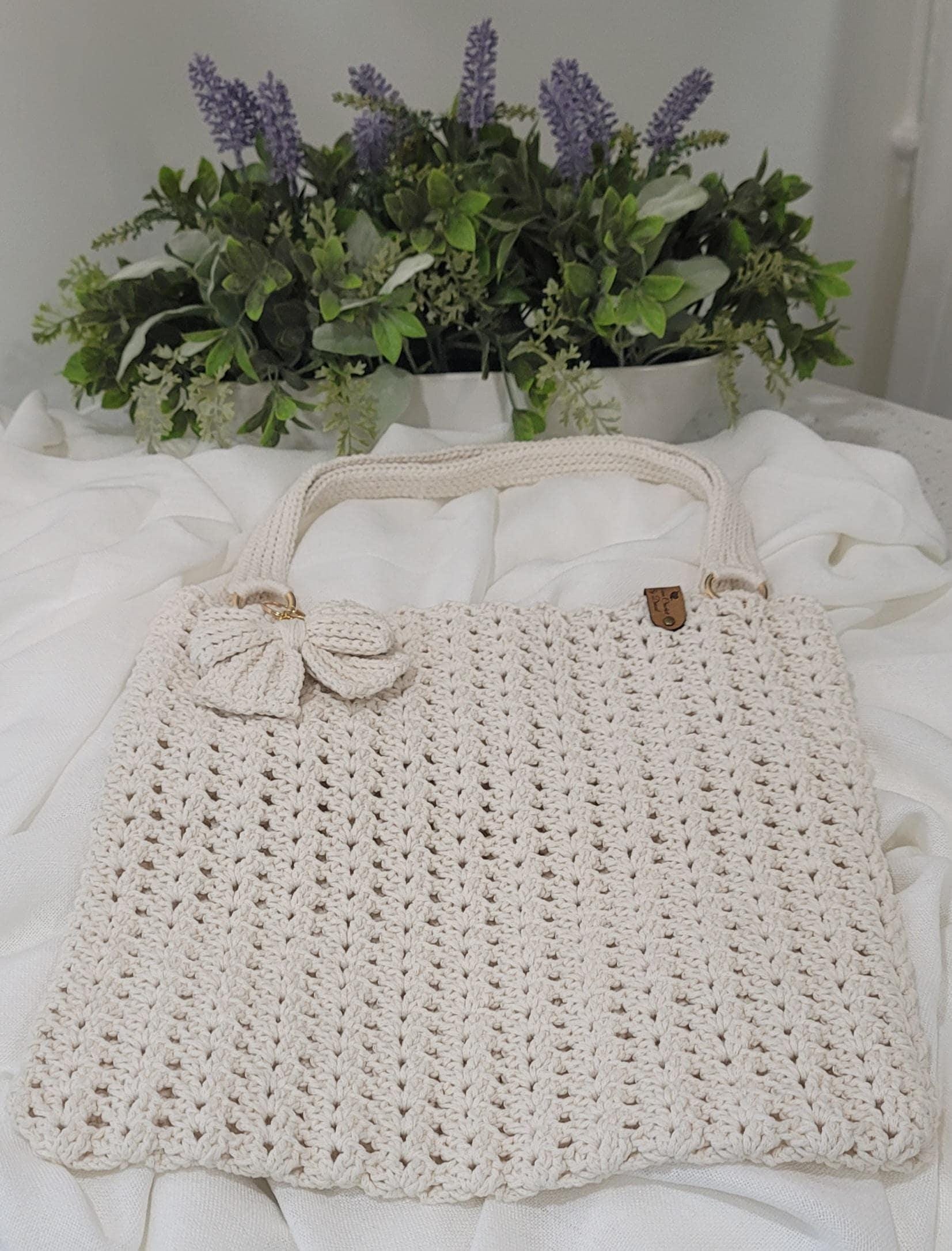 Handmade Crochet Beige Tote Bag: Lightweight Cotton Shoulder Bag