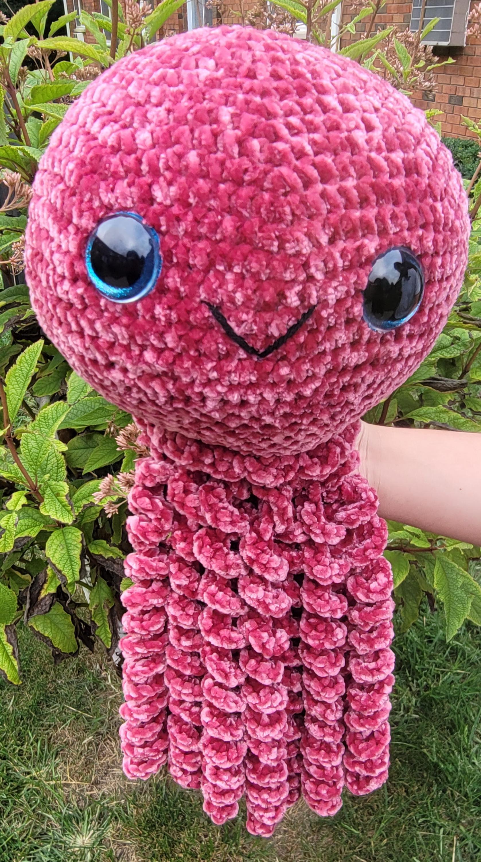 Crochet Jellyfish Plushie in Pomegranate with Blue Eyes, Soft Amigurumi Sea Creature Toy