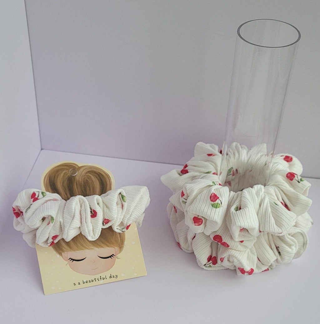 Soft Scrunchies: No-Crease Hair Ties for Women