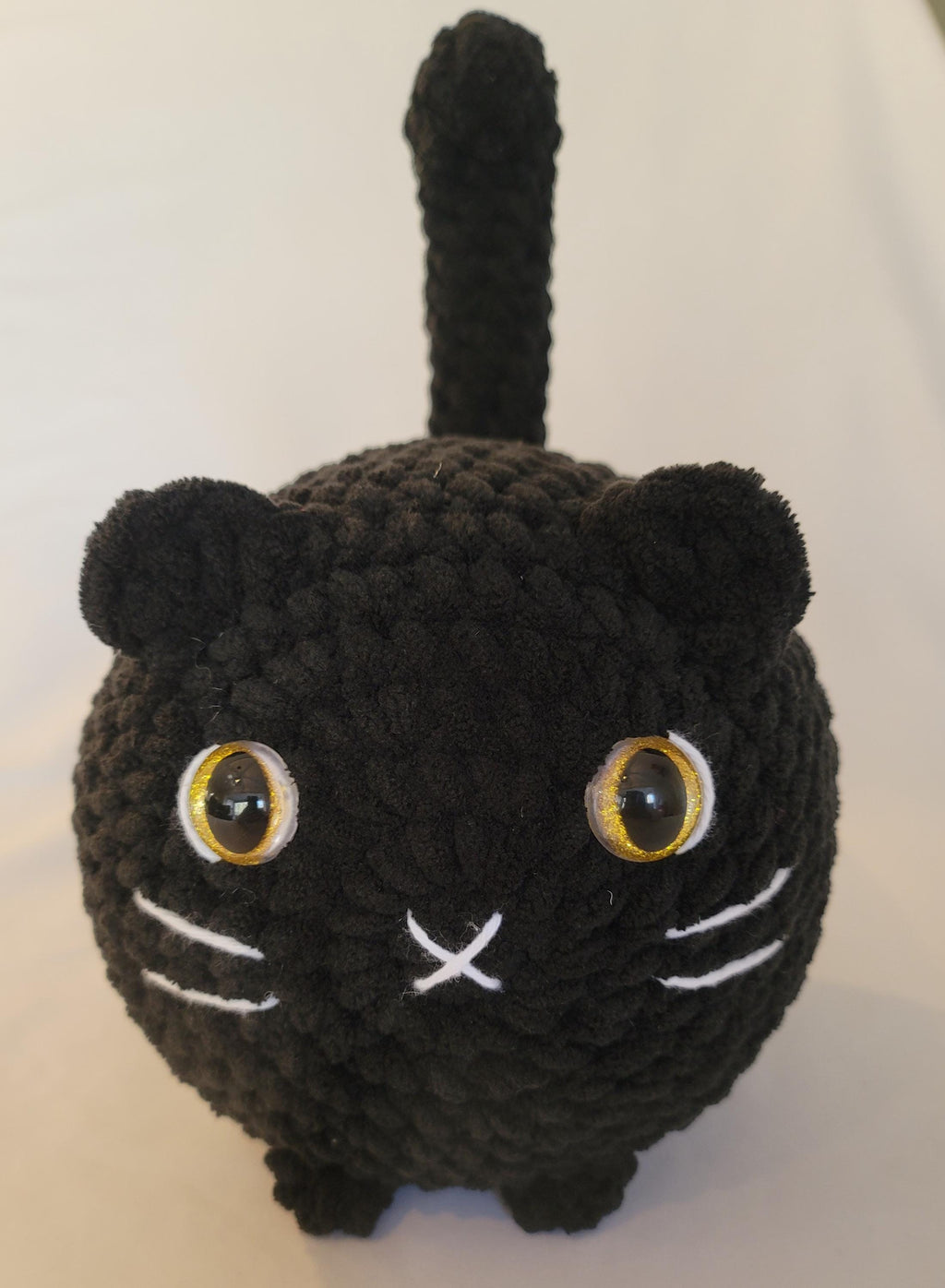 Black Loaf Cat
