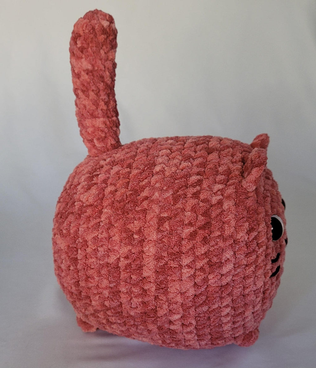Earthenware Crochet Loaf Cat