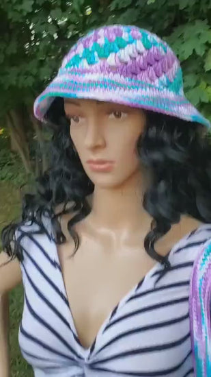 Handcrafted Crochet Hat - Stylish and Cozy Accessories