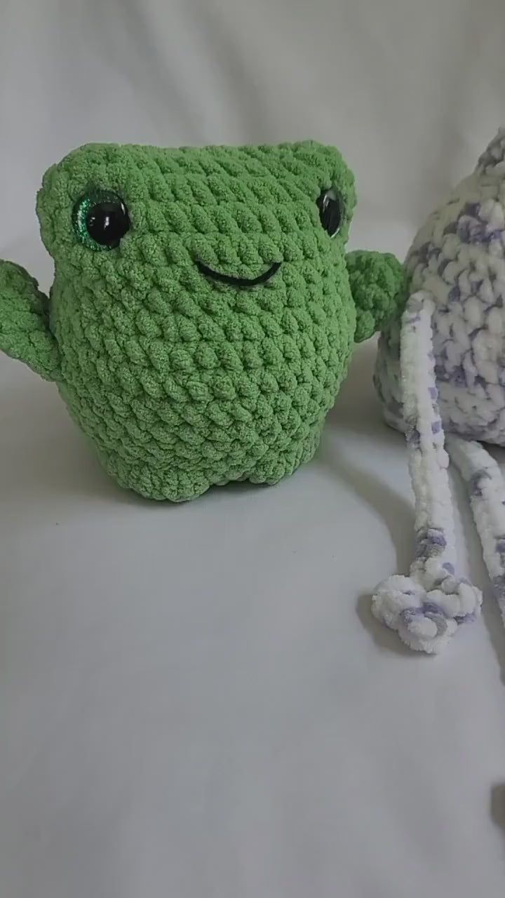 Crochet Chubby Frog