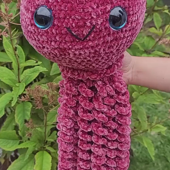 Crochet Jellyfish Plushie in Pomegranate with Blue Eyes, Soft Amigurumi Sea Creature Toy